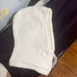 Cozy White Knit Hooded Scarf